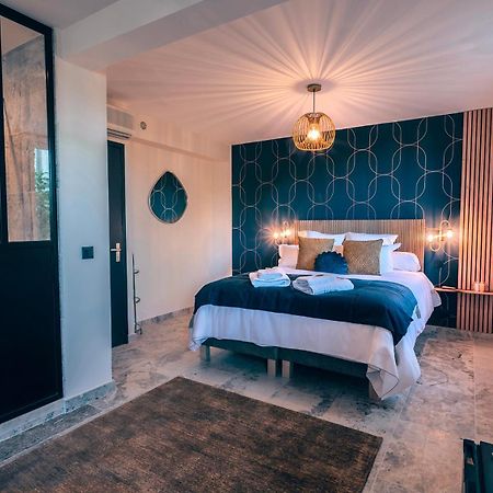 Les Suites De L'Etang Cucuron Bagian luar foto