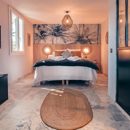 Les Suites De L'Etang Cucuron Bagian luar foto